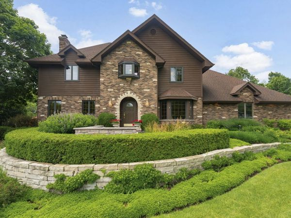5N868 Prairie Valley Drive , St. Charles, IL 60175