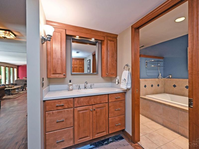 11344 Melissa Court, Colerain Township, OH 45251 Photo 32