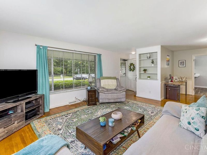 792 Asbury Road, Anderson Twp, OH 45255 Photo 7