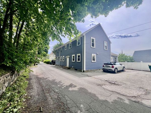 15 1st, Unit 15, Woburn, MA 01801