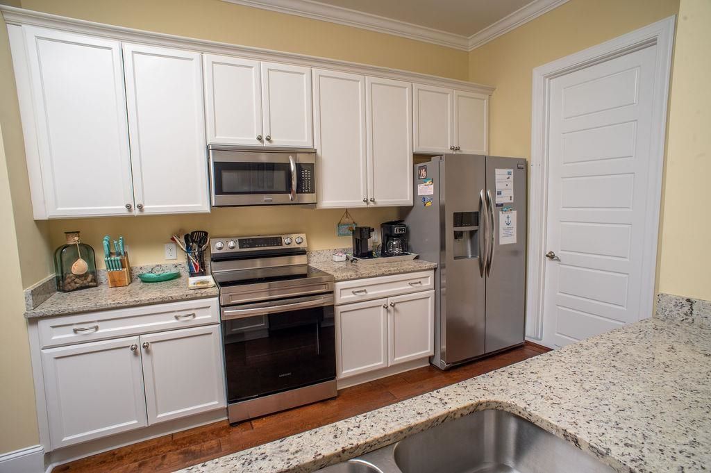 429 Oak Ave.  Photo 29