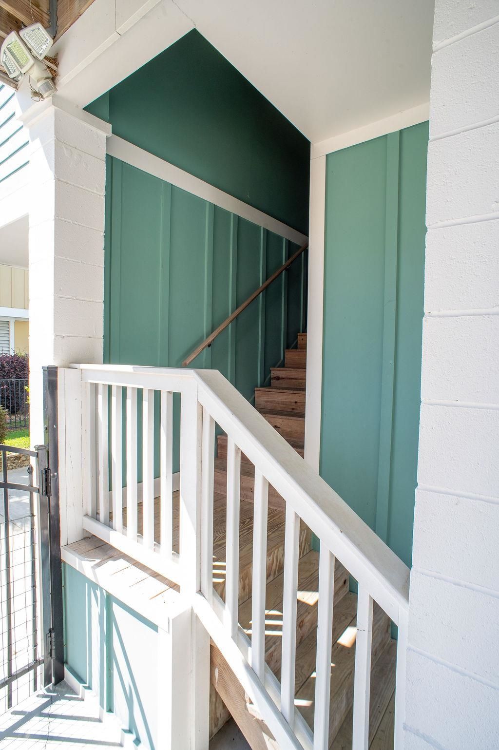 429 Oak Ave. Photo 3