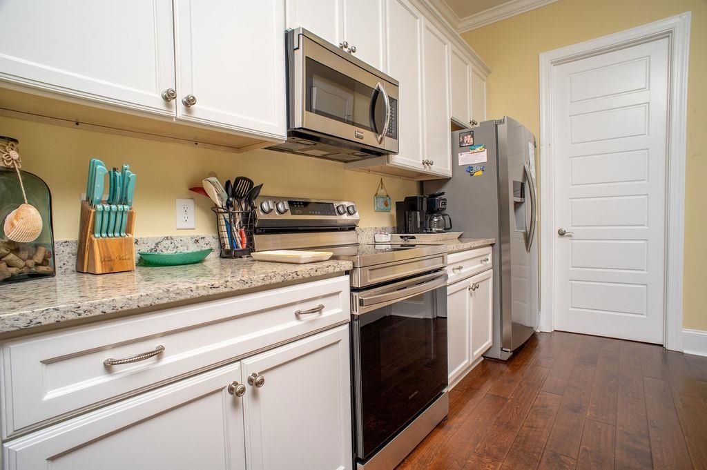 429 Oak Ave.  Photo 31