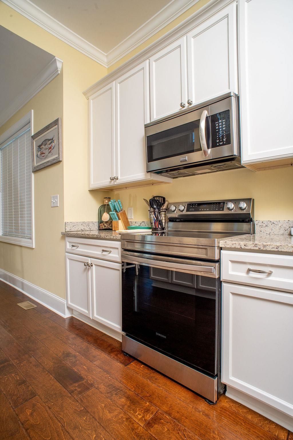 429 Oak Ave.  Photo 33
