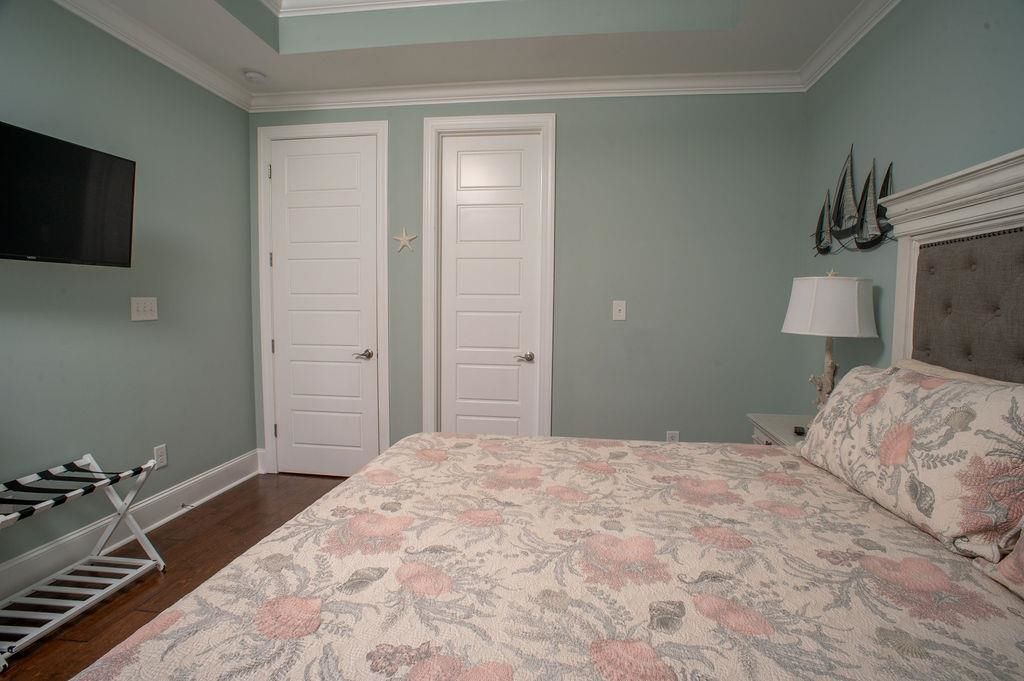 429 Oak Ave.  Photo 44