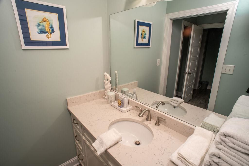 429 Oak Ave.  Photo 54