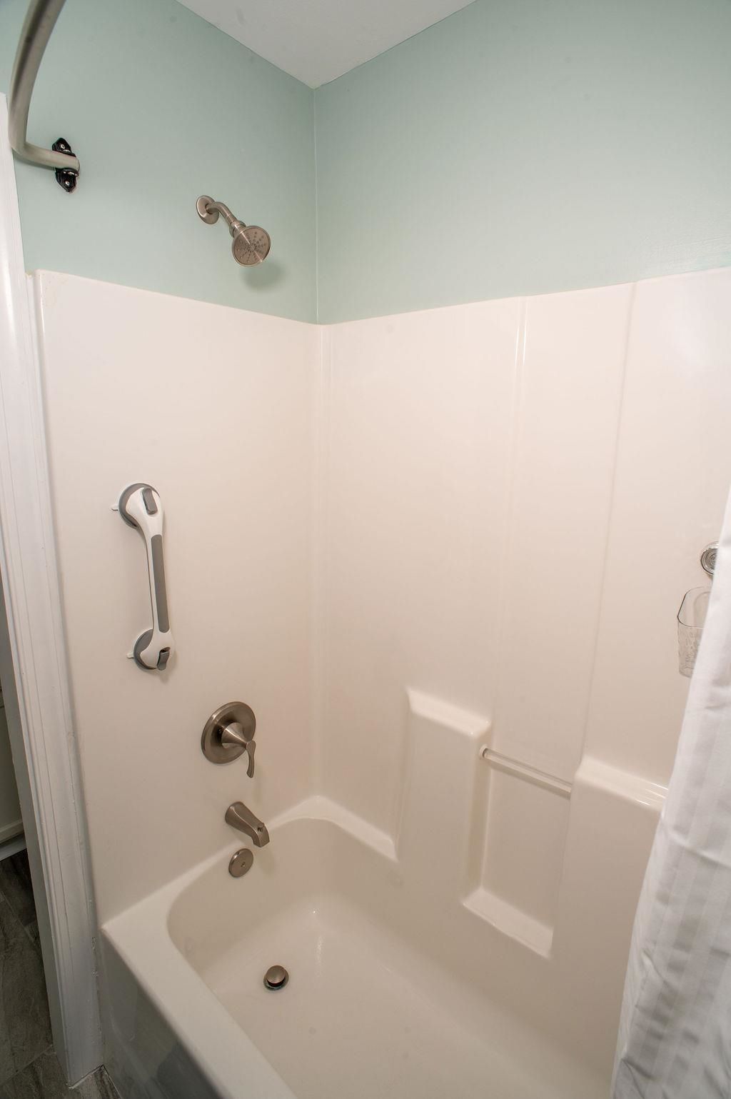 429 Oak Ave.  Photo 56