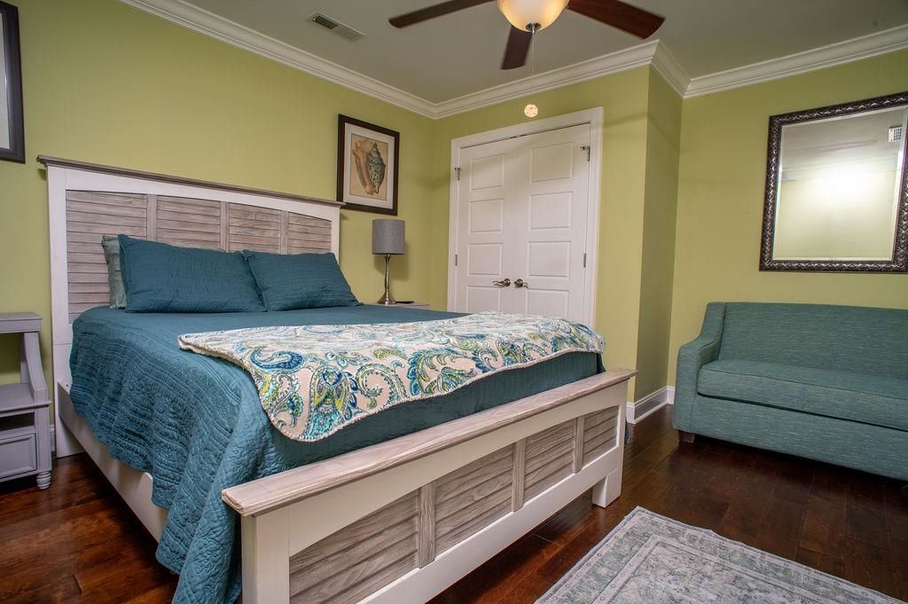 429 Oak Ave.  Photo 59