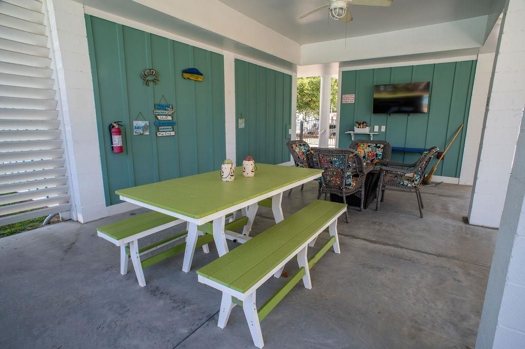 429 Oak Ave.  Photo 6