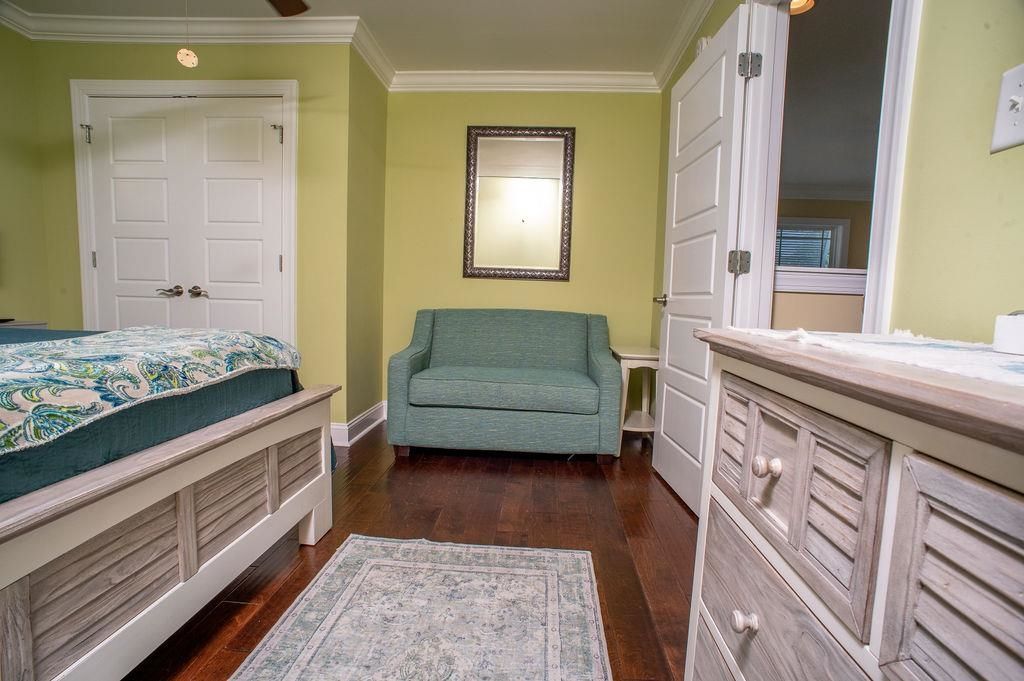 429 Oak Ave.  Photo 61