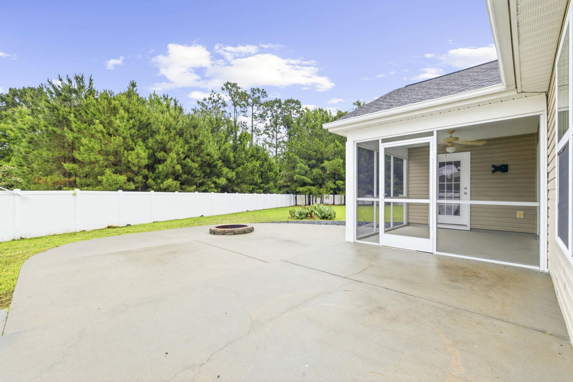 269 Ackerman Dr. Photo 16