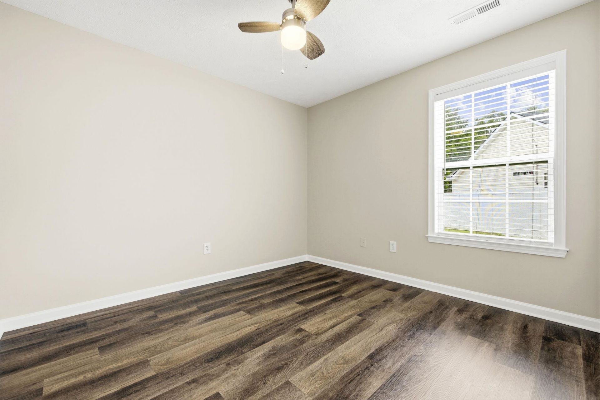 269 Ackerman Dr. Photo 24