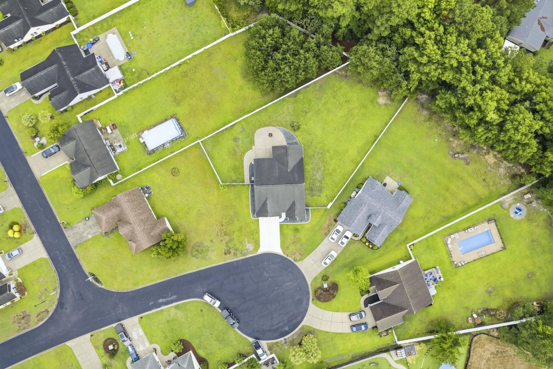 269 Ackerman Dr. Photo 32