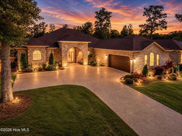 952 Jenoa Loop, Castle Hayne, NC 28429