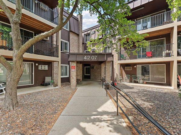 4207 Lakeside Avenue N, Unit 134, Brooklyn Center, MN 55429