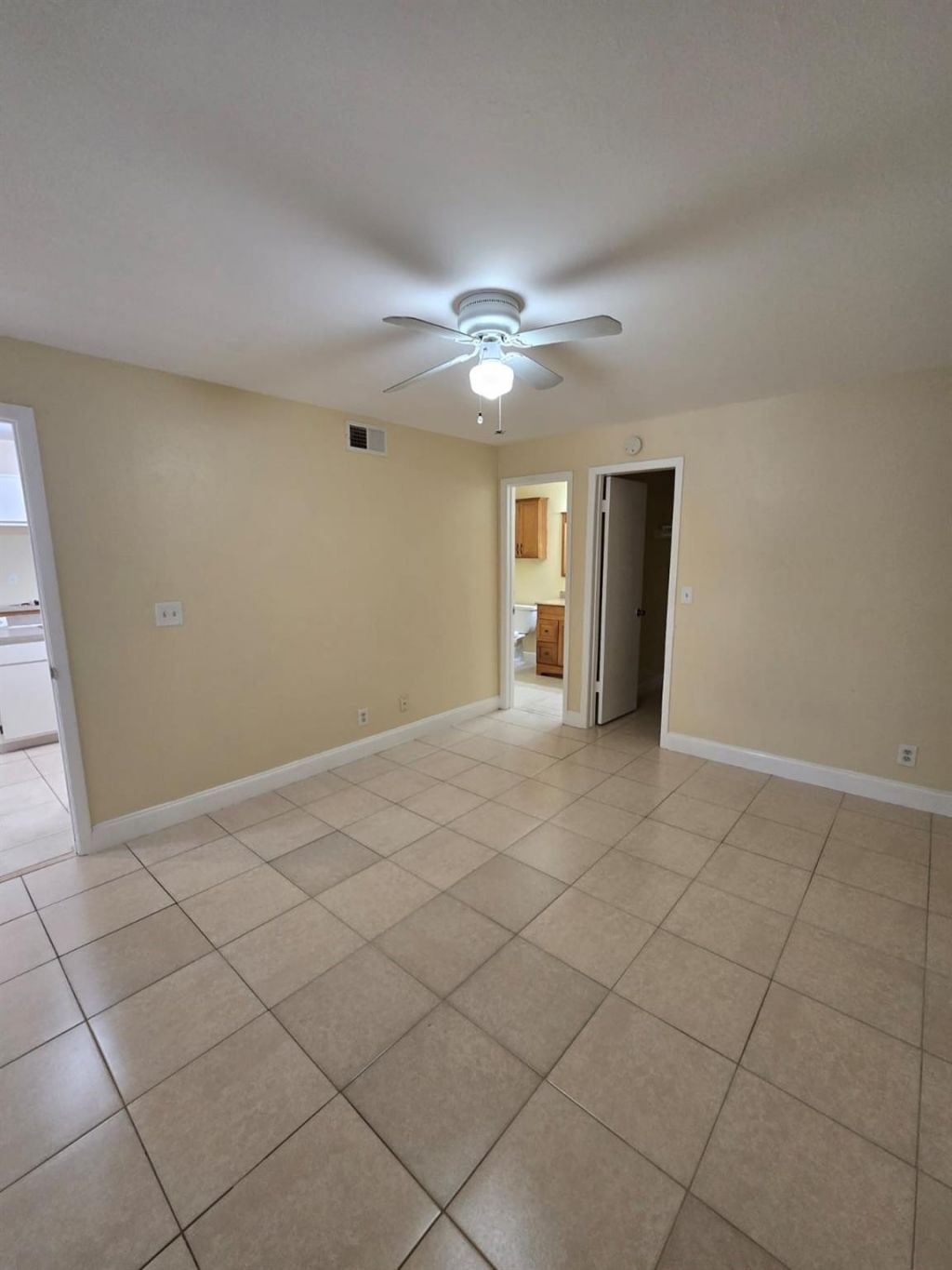 8775 NW 39th Street Nw, Unit 8775, Sunrise, FL 33351 Photo