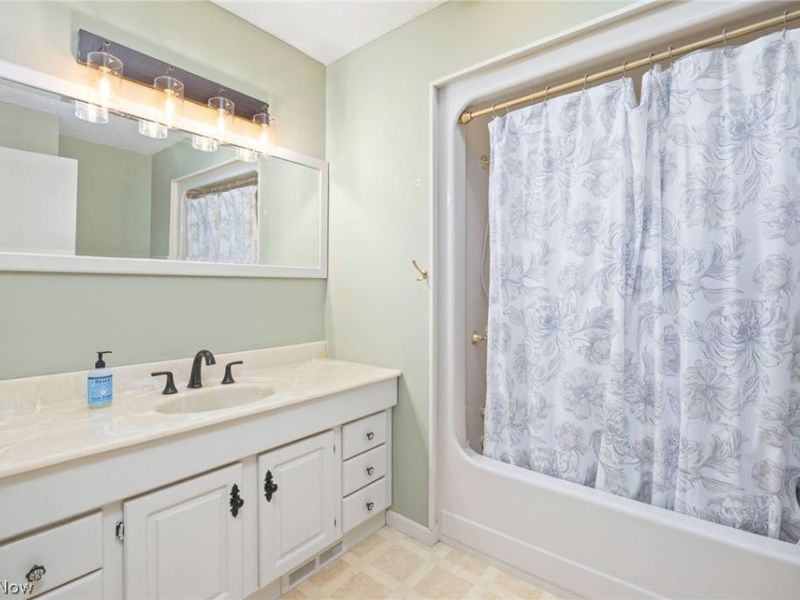 6585 Stone Road, Medina, OH 44256 Photo 29