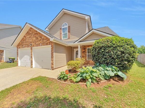 2013 Rolling Meadows Road, Villa Rica, GA 30180