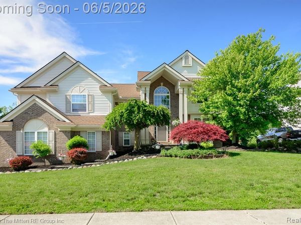 42996 Pond Bluff Drive, Van Buren Twp, MI 48111