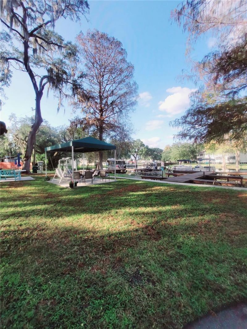 410 Landing Boulevard , Unit 1, Inverness, FL 34450 Photo