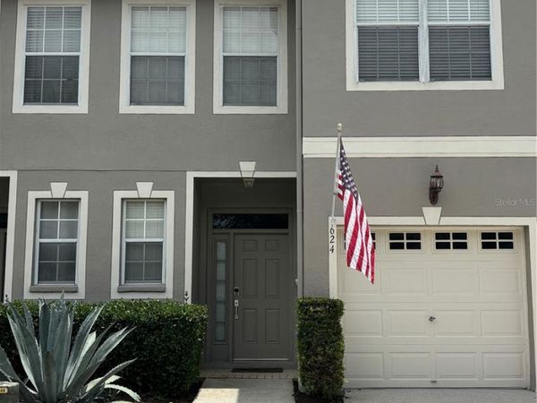 624 BLACK LION DRIVE NE, ST PETERSBURG, FL 33716