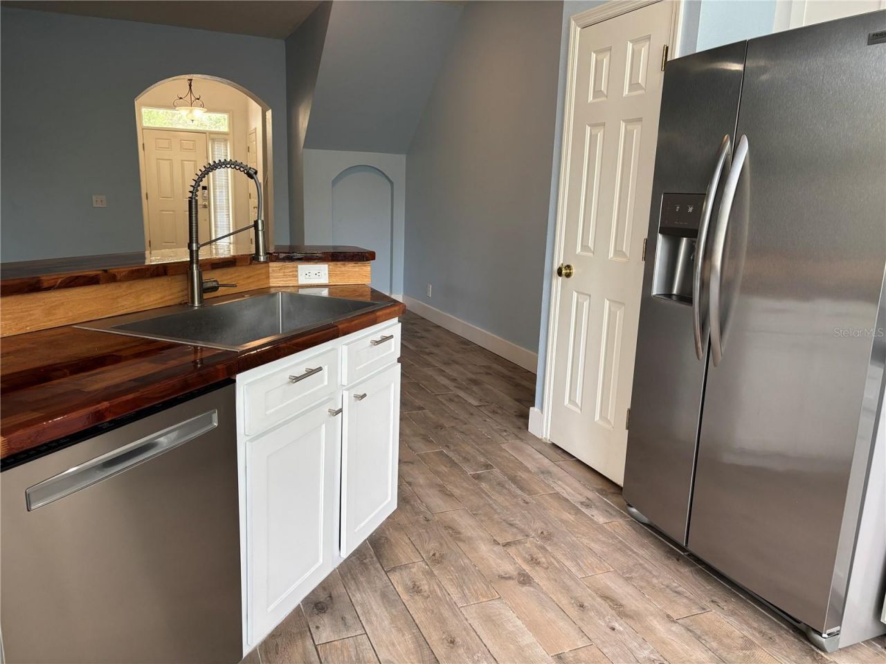 624 Black Lion Drive Ne, Saint Petersburg, FL 33716 Photo