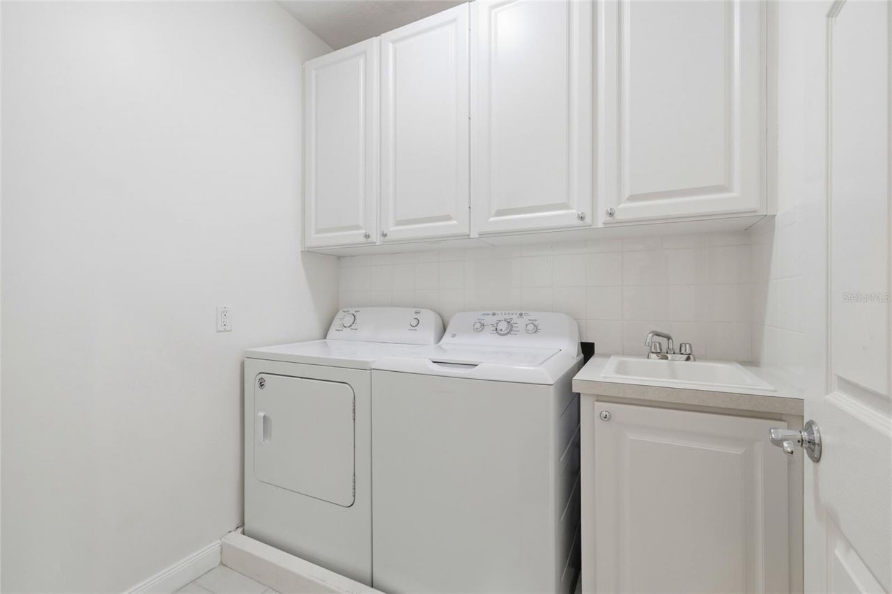 5405 Eliseo Street , Sarasota, FL 34238 Photo
