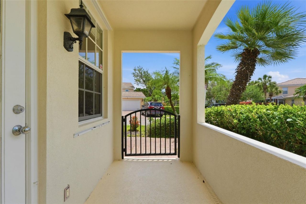 5405 Eliseo Street , Sarasota, FL 34238 Photo