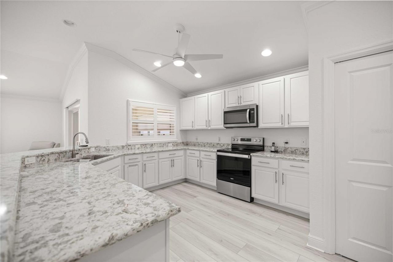 10367 Addison Shore Way, Oxford, FL 34484 Photo