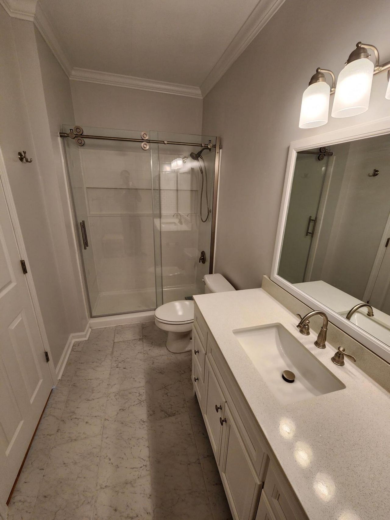 1600 Long Grove Drive Photo 16