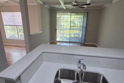 1600 Long Grove Drive photo 4