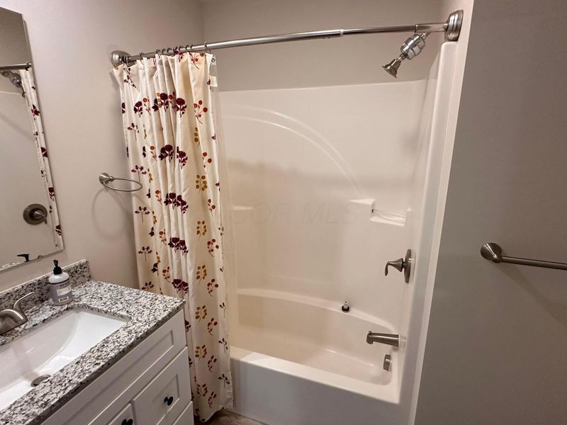 1611 Irene Drive, Unit 21, Bellefontaine, OH 43311 Photo 7