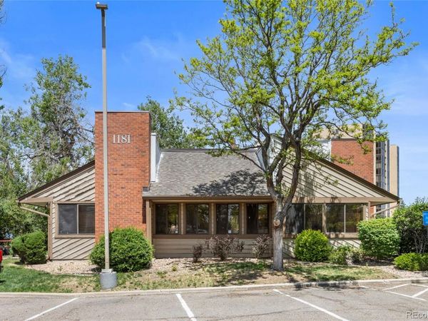 1181 S Parker Road, Unit 105, Denver, CO 80231