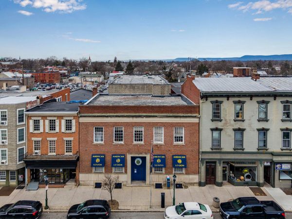 142 N HANOVER STREET, CARLISLE, PA 17013