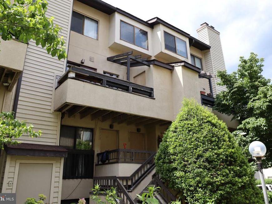 9709 Hellingly Place , Unit 56, Gaithersburg, MD 20886 Main Photo