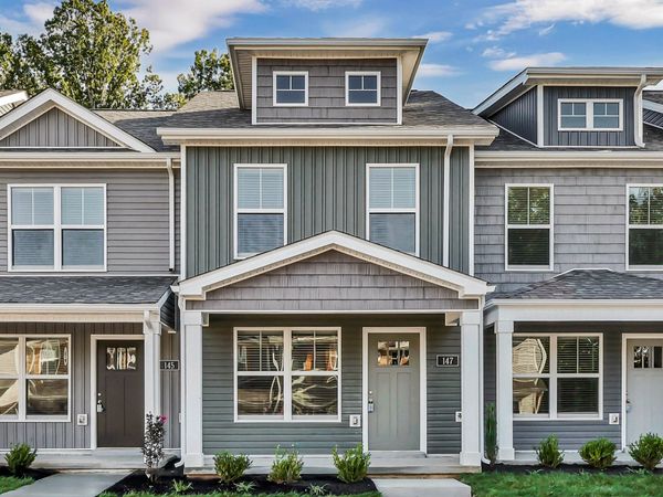 147 Quarry Point Dr , Clarksville, TN 37043