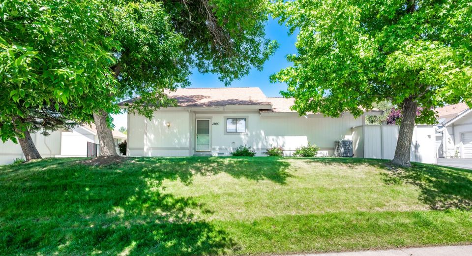 1205 Rayburn Drive, Reno, NV 89503 Photo
