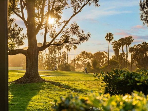 18 Solana , Irvine, CA 92612