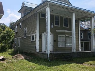 11 W Washington Street , Bath, NY 14810