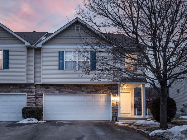 1758 Philipp Drive, Shakopee, MN 55379