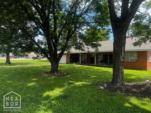 500 W Hill Street W, Walnut Ridge, AR 72476