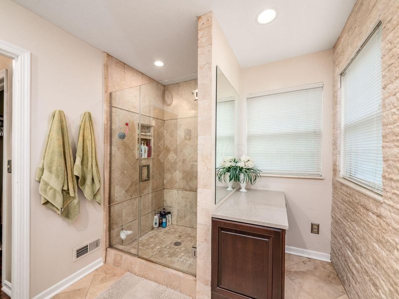 407 Canmore Court, Westerville, OH 43082 Photo 31