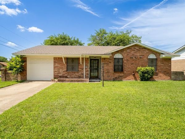 10311 Cradlerock Drive, Dallas, TX 75217