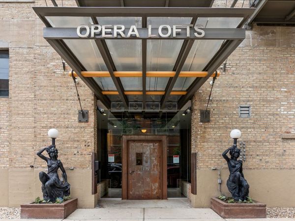 2545 S Dearborn Street , Unit 331, Chicago, IL 60616