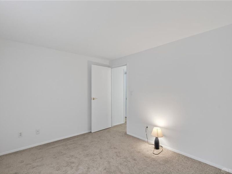 5051 Strathaven Drive, Dayton, OH 45424 Photo 24