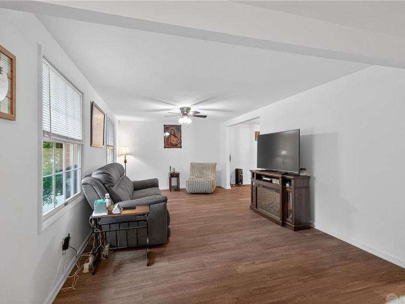 5051 Strathaven Drive, Dayton, OH 45424 Photo 9