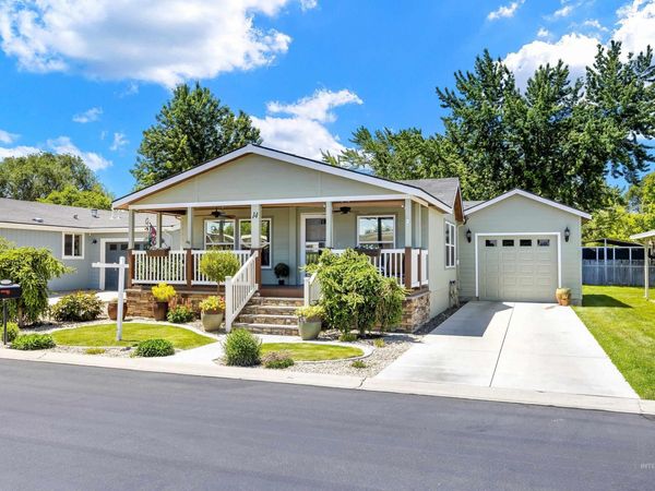 9390 W Ustick Rd #14, Unit #14, Boise, ID 83704