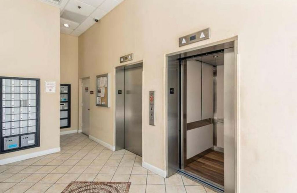 1200 Town Center Drive, Unit 305, Jupiter, FL 33458 Photo