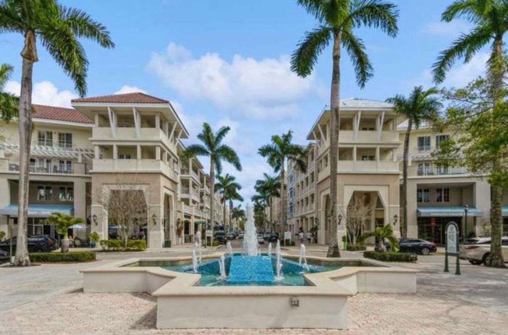 1200 Town Center Drive, Unit 305, Jupiter, FL 33458 Photo