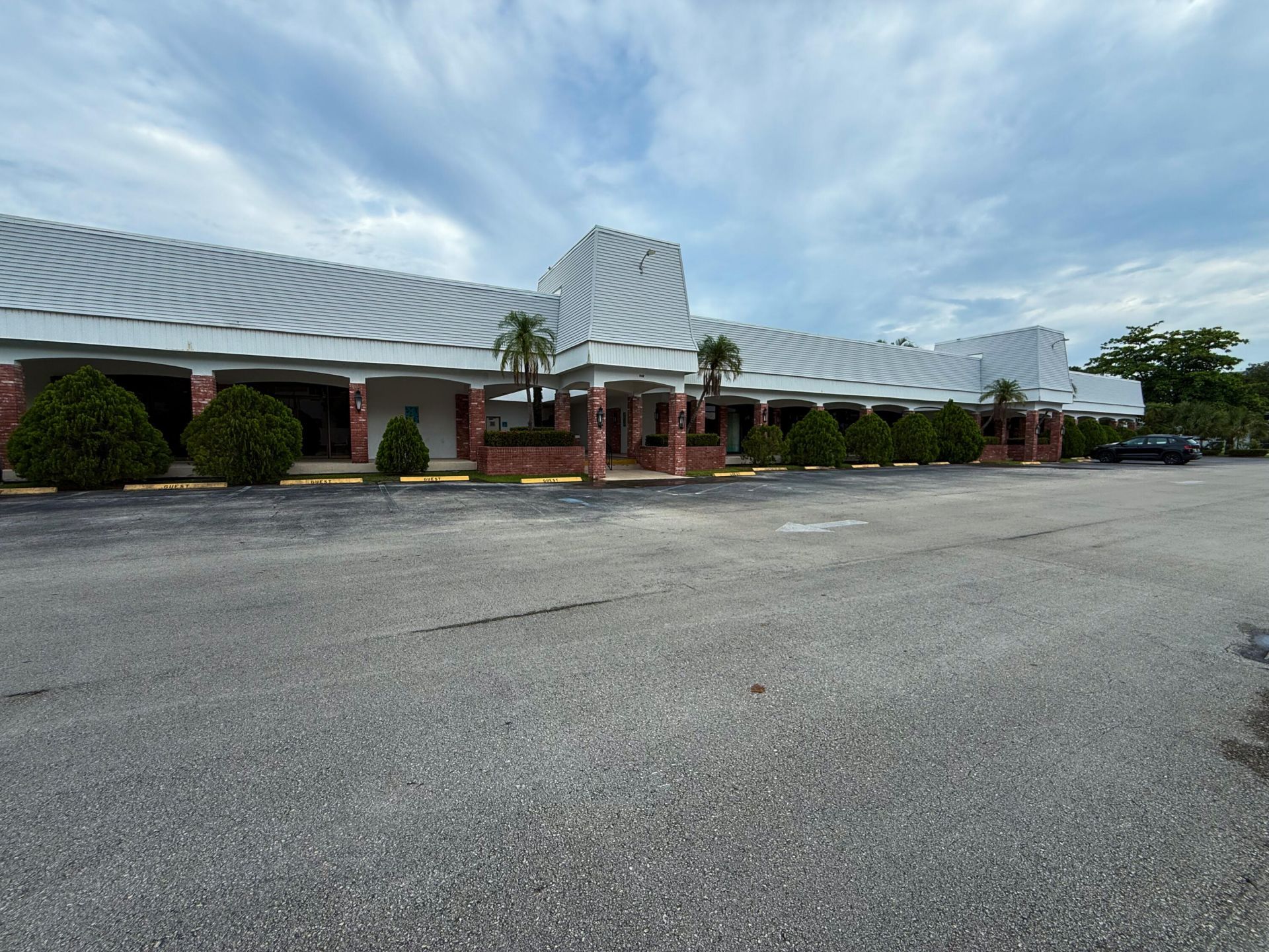 604 NE 2nd Street, Unit 122, Dania Beach, FL 33004 Photo